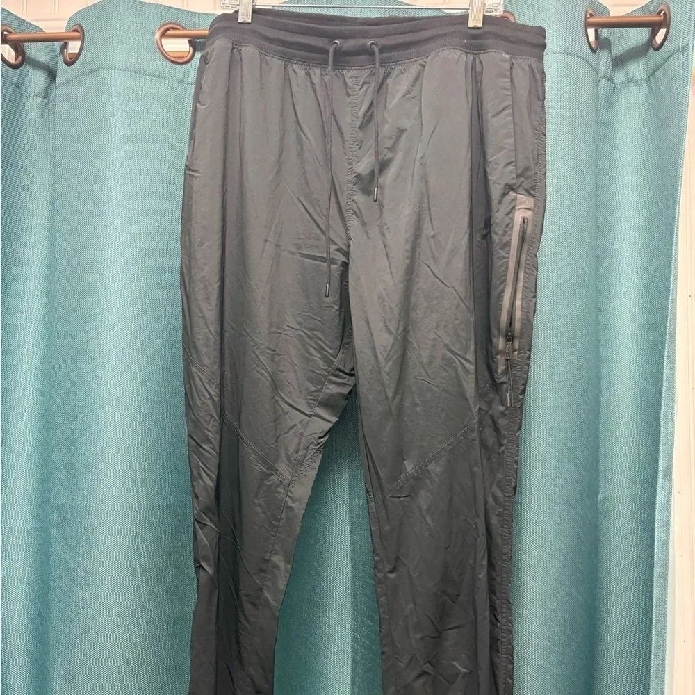 Nike Joggers in Black Size XL
